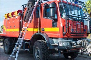 Драбини і стрем'янки VIRASTAR: види і сфери застосування фото