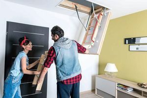 Горищні сходи з люком &ndash; як зберегти тепло фото