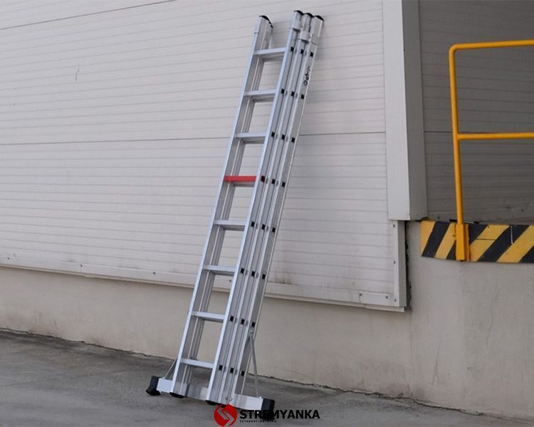 Приставная трехсекционная лестница Triomax Pro VIRASTAR 3x8 ступеней TS075 фото