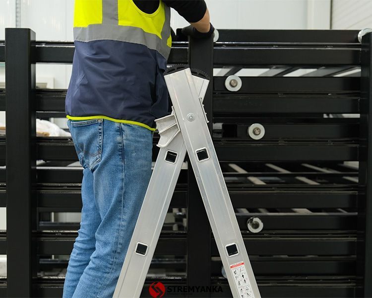 Двосекційна алюмінієва драбина-стрем&rsquo;янка Duomax Pro VIRASTAR DUOCOMBI 2х14 сходинок TSA8 фото